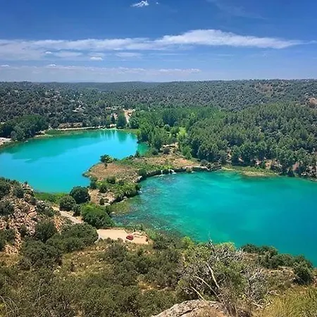 Tranquila Lagunas De Ruidera